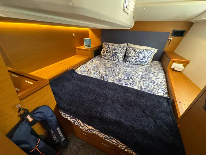 Zippity Yacht Photos Pics 