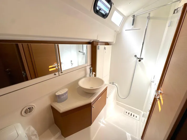 Zippity Yacht Photos Pics 