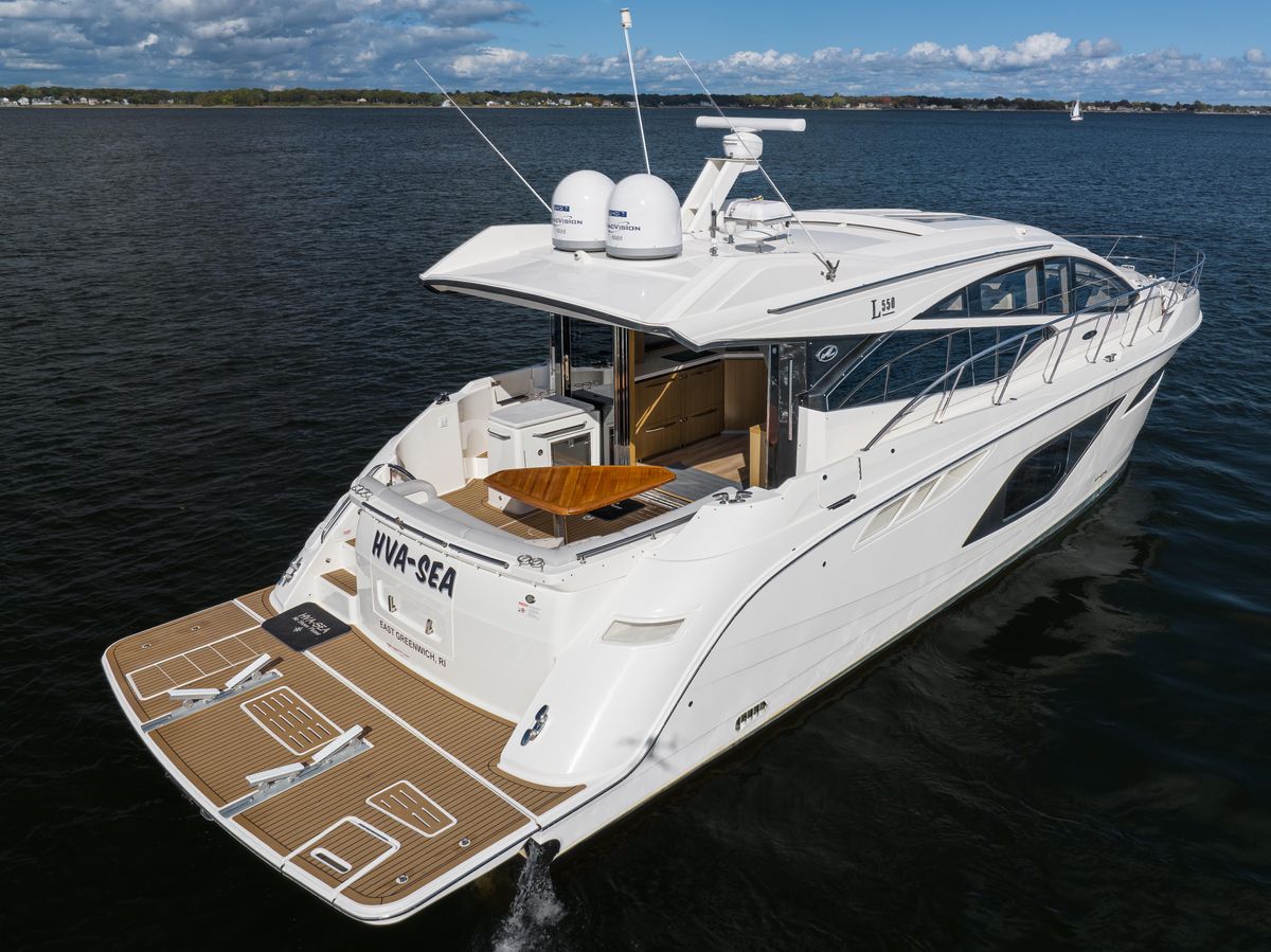 2018 Sea Ray 55 