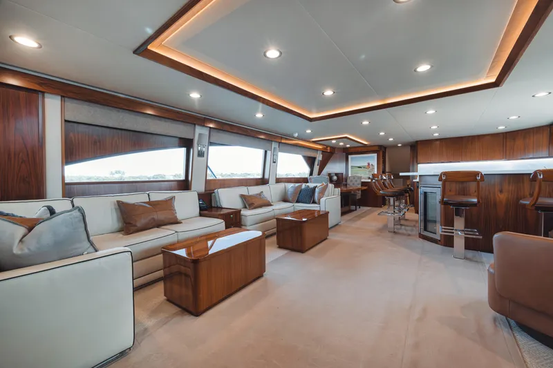 High Cotton Yacht Photos Pics 2015 Viking 92 EB HIGH COTTON- Salon
