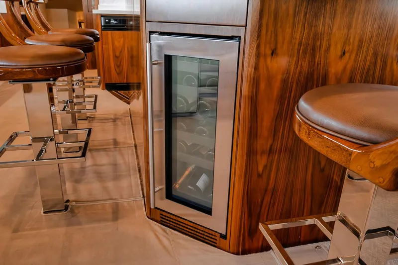 High Cotton Yacht Photos Pics 2015 Viking 92 EB HIGH COTTON- Galley