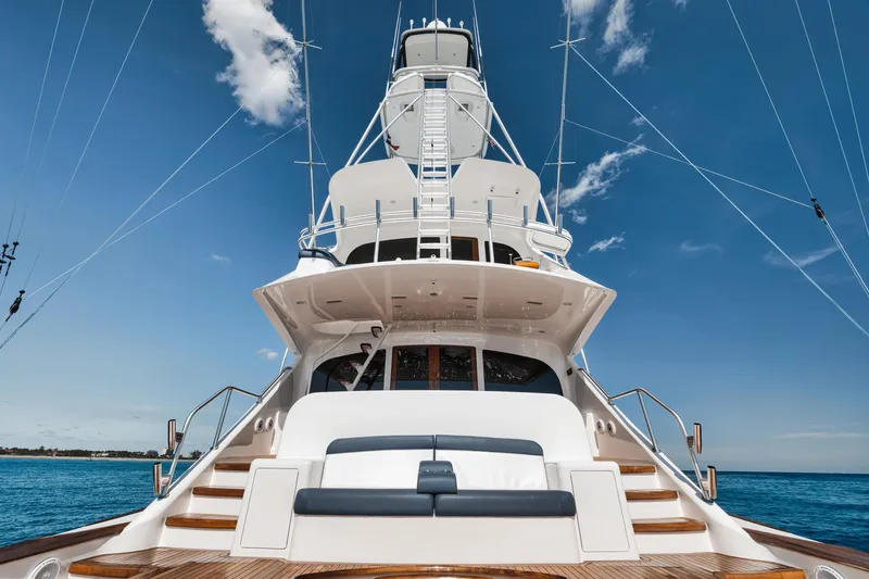 High Cotton Yacht Photos Pics 2015 Viking 92 EB HIGH COTTON- Cockpit