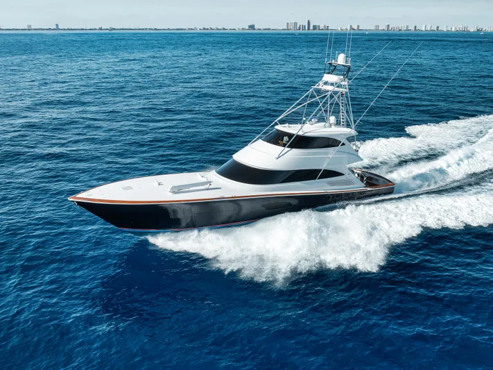 High Cotton Yacht Photos Pics 2015 Viking 92 EB HIGH COTTON- Port Running