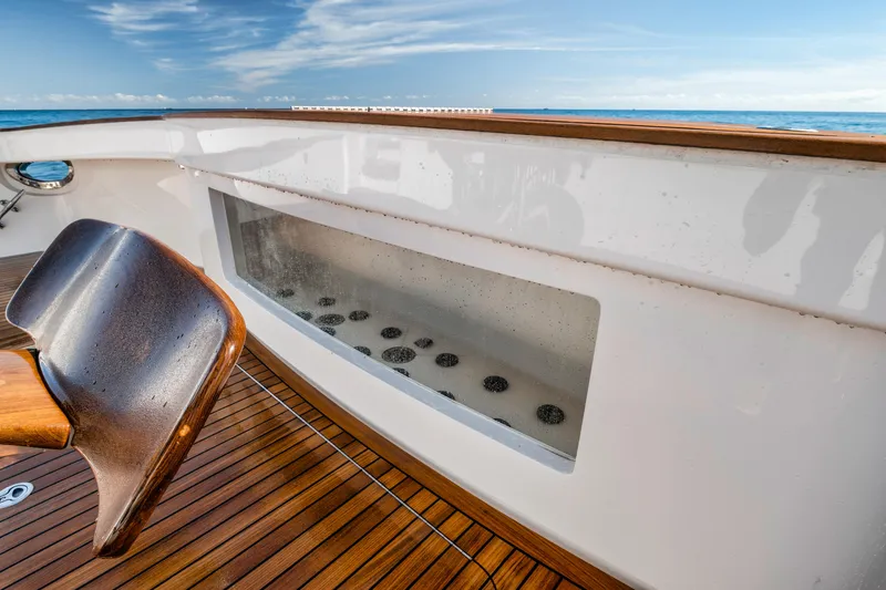 High Cotton Yacht Photos Pics 2015 Viking 92 EB HIGH COTTON- Cockpit