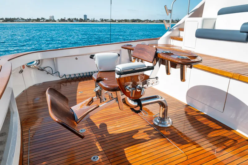 High Cotton Yacht Photos Pics 2015 Viking 92 EB HIGH COTTON- Cockpit