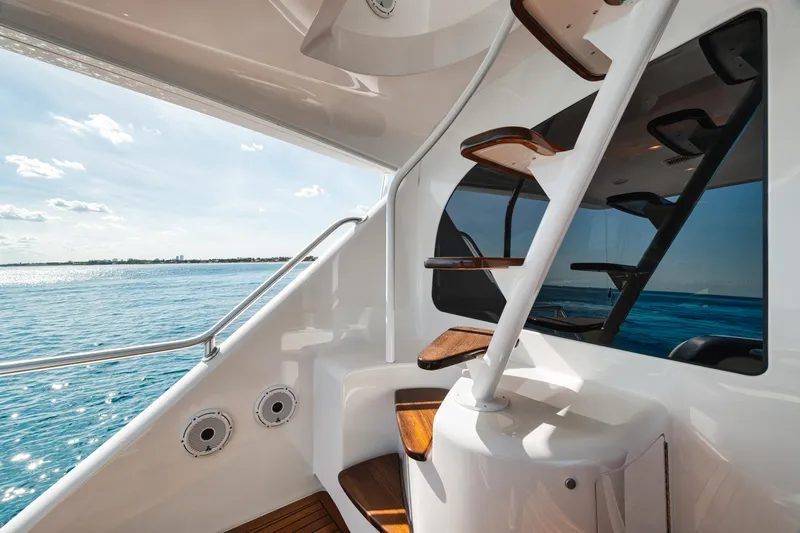 High Cotton Yacht Photos Pics 2015 Viking 92 EB HIGH COTTON- Bridge Mezzanine Stairs