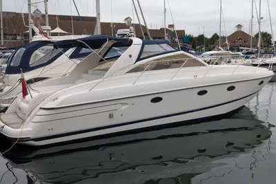 2001 Princess V42