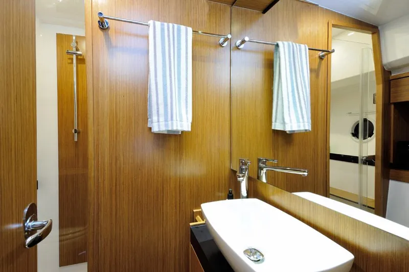 Lady Bavarkica Yacht Photos Pics Manufacturer Provided Image: Bavaria Virtess 420 Fly Head