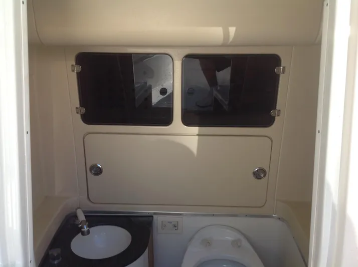  Yacht Photos Pics Flushing Marine Head w/ Porcelain Bowl