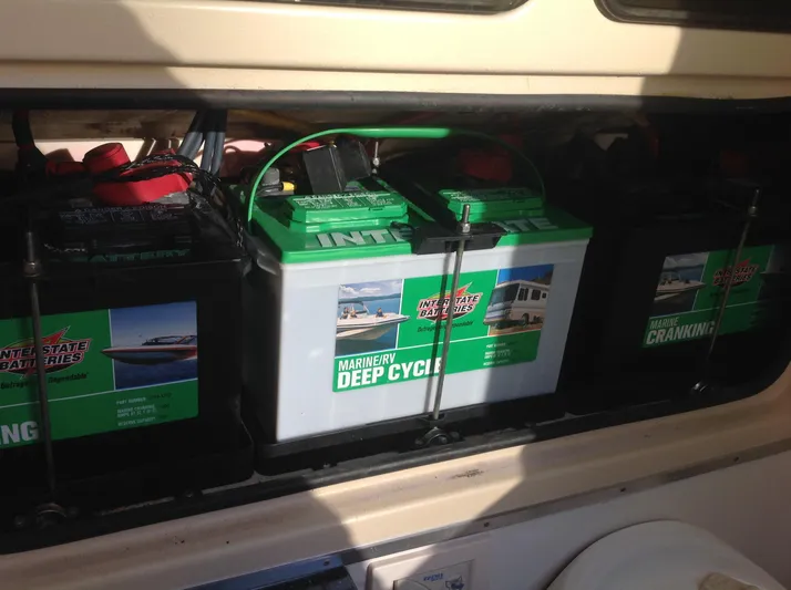  Yacht Photos Pics Battery Access