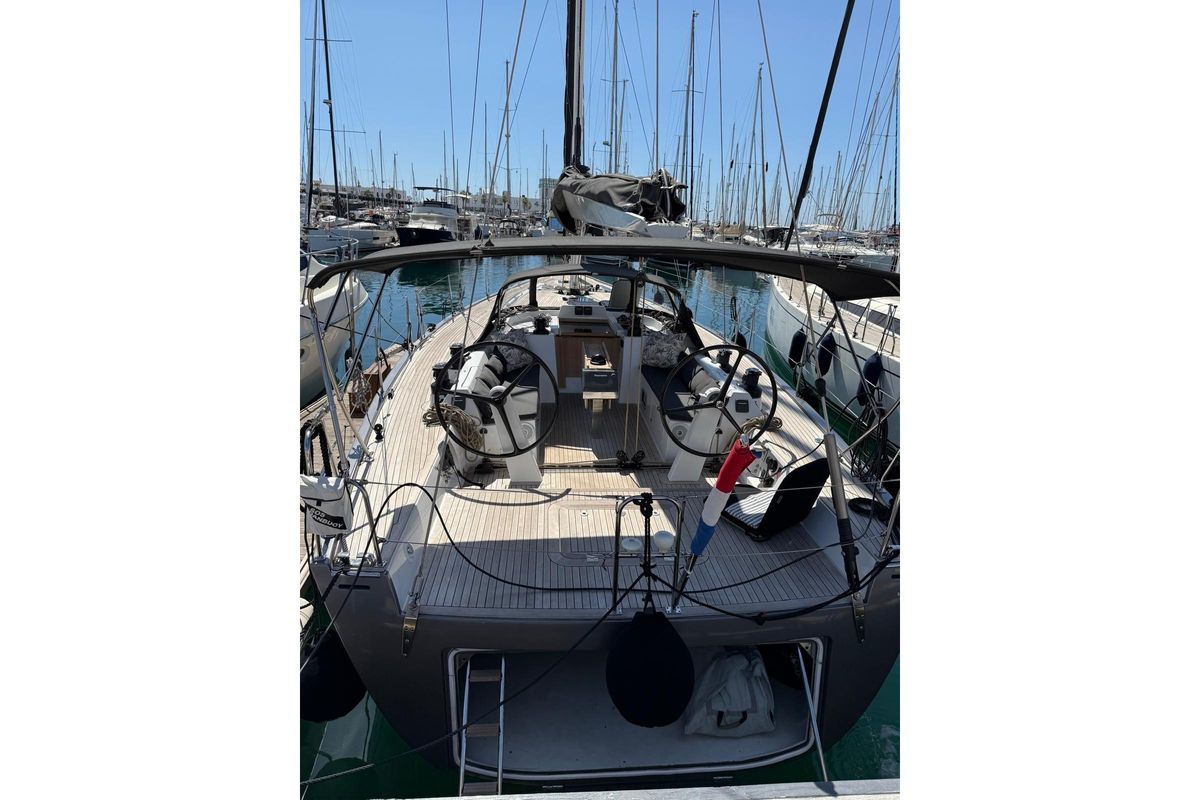 2012 Solaris 48 