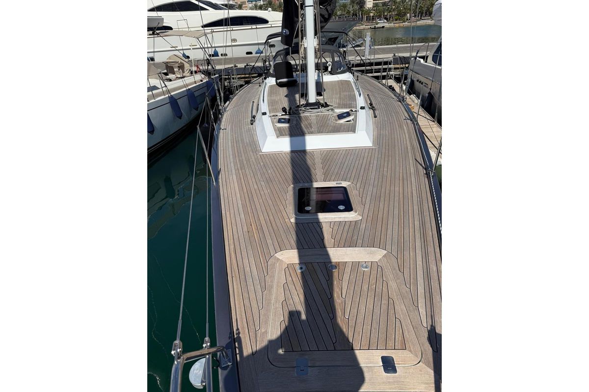 2012 Solaris 48 
