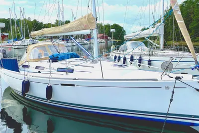 Dufour 325 Grand Large