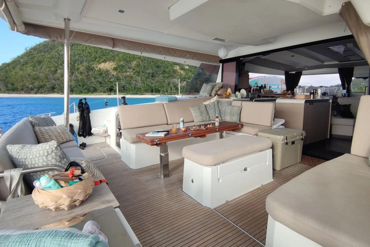 2022 Fountaine Pajot 51 