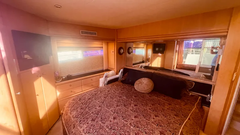 Perseverance Yacht Photos Pics 