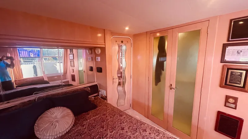 Perseverance Yacht Photos Pics 