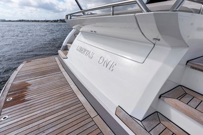 Yacht