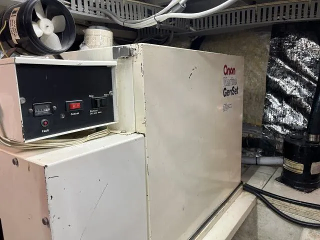 Phantom Yacht Photos Pics 