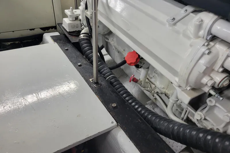  Yacht Photos Pics Engine compartment of a 2001 Carver 570 Voyager Pilothouse with visible components.