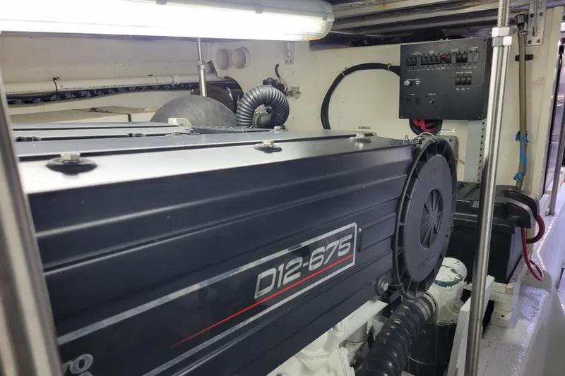  Yacht Photos Pics Engine room of 2001 Carver 570 Voyager Pilothouse with D12-675 engine.