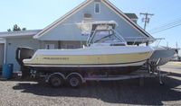 2001 Aquasport 225 Explorer