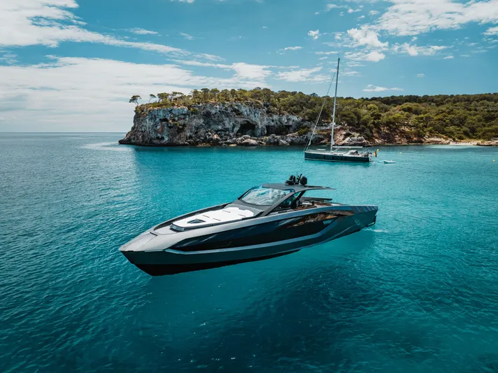 Elite Yacht Photos Pics 