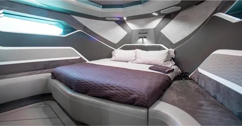 Elite Yacht Photos Pics 