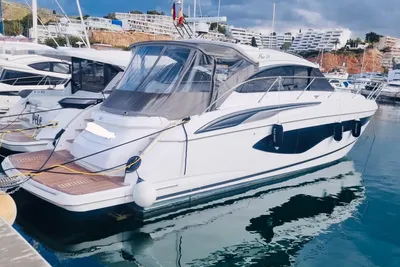 2021 Princess V50 Open