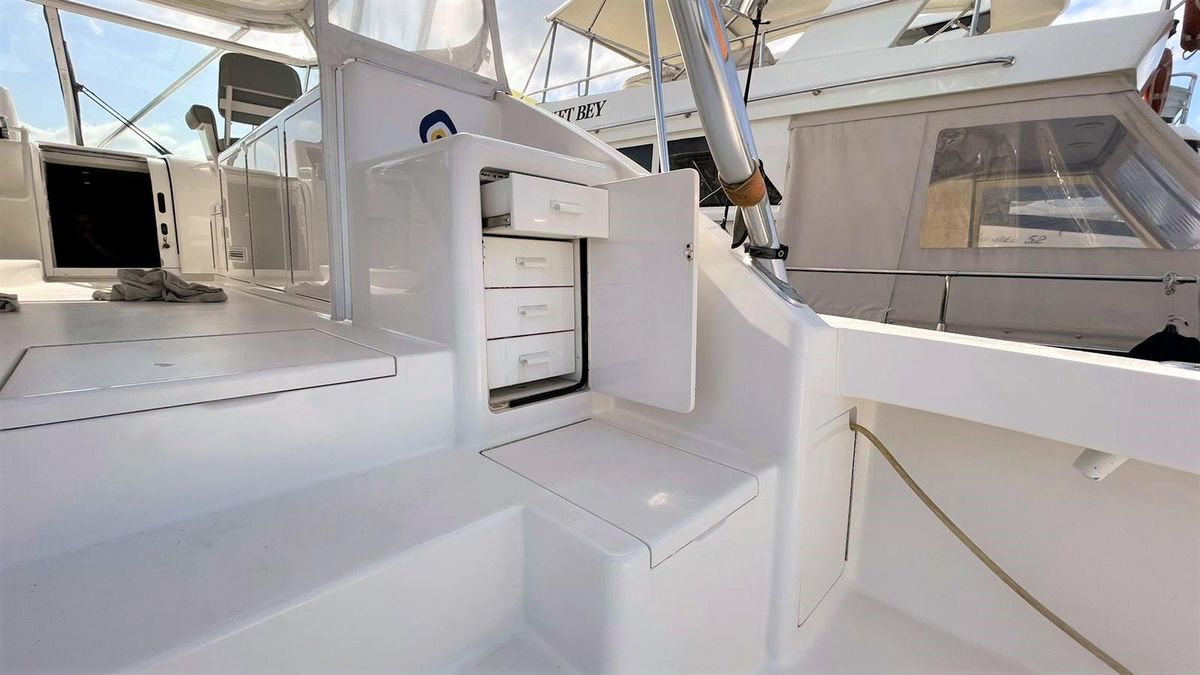 2013 Viking 56 