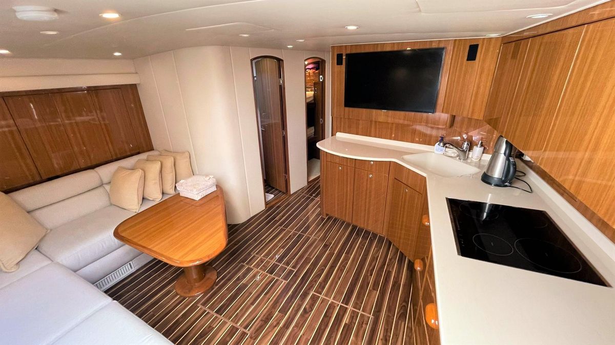 2013 Viking 56 
