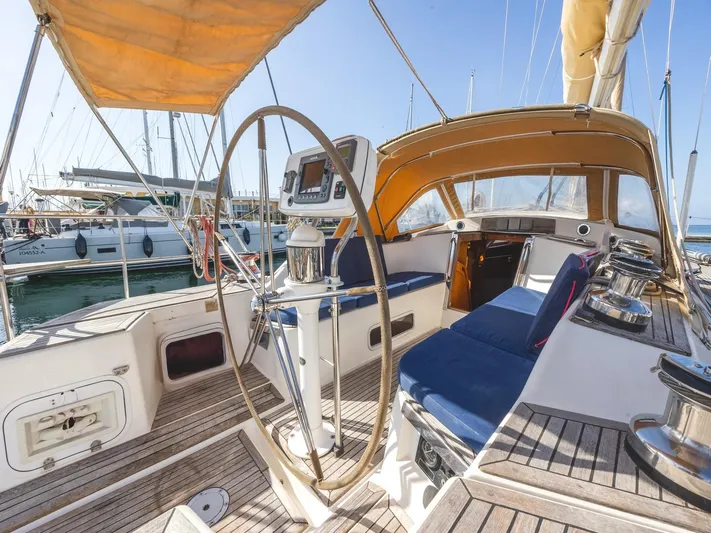 Annabella Yacht Photos Pics 