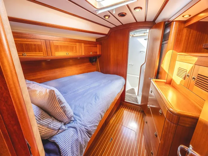 Annabella Yacht Photos Pics 