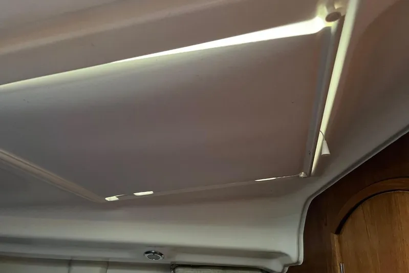 Arrow Yacht Photos Pics Ceiling view inside 2008 Jeanneau Sun Odyssey 45 sailboat cabin.