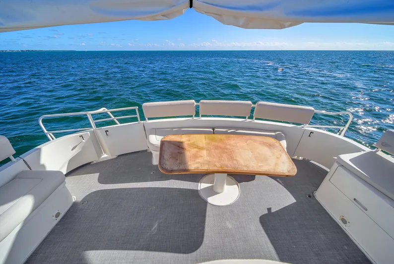 Zooom Yacht Photos Pics 