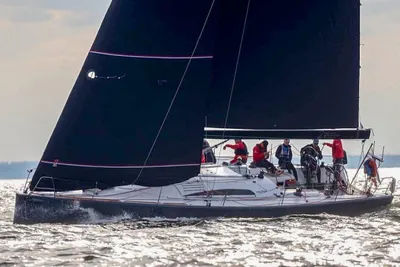 Custom Landmark 43