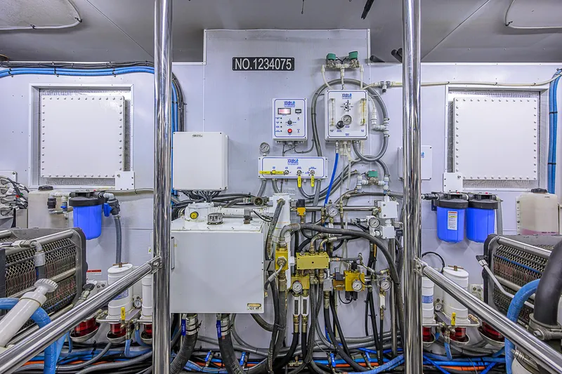 Scott Free Yacht Photos Pics 