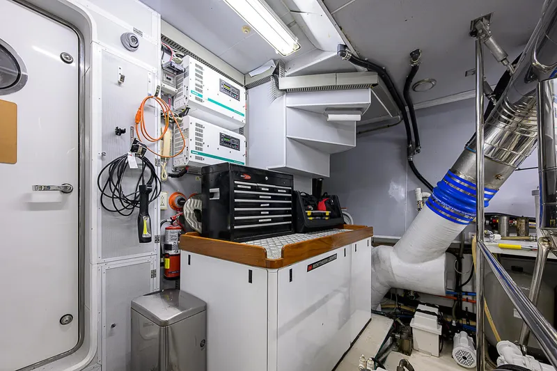 Scott Free Yacht Photos Pics 