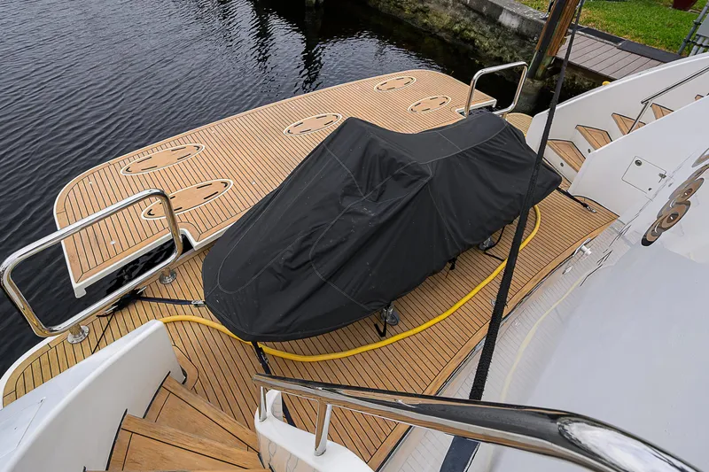 Scott Free Yacht Photos Pics 