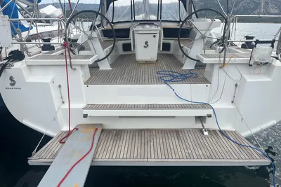 2019 Beneteau Oceanis 51.1