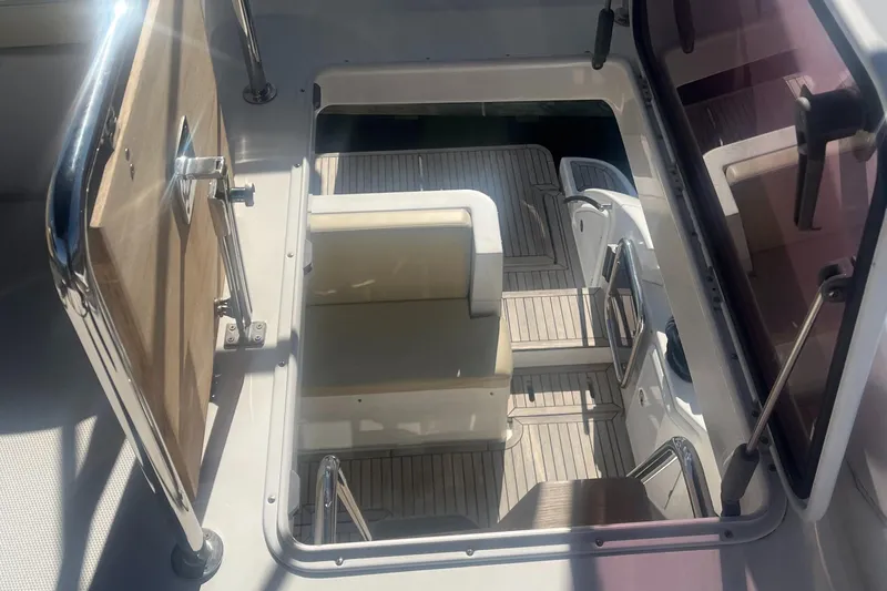  Yacht Photos Pics Azimut 40 Flybridge 2013 yacht interior with seating and wooden flooring.