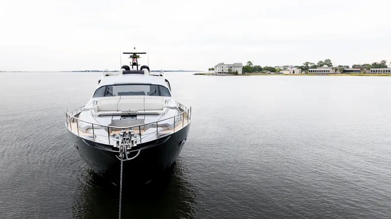 Stallion Yacht Photos Pics 