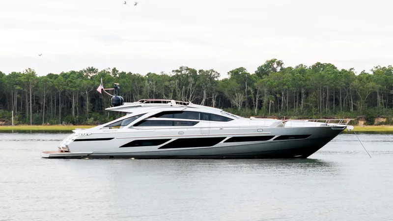 Stallion Yacht Photos Pics 