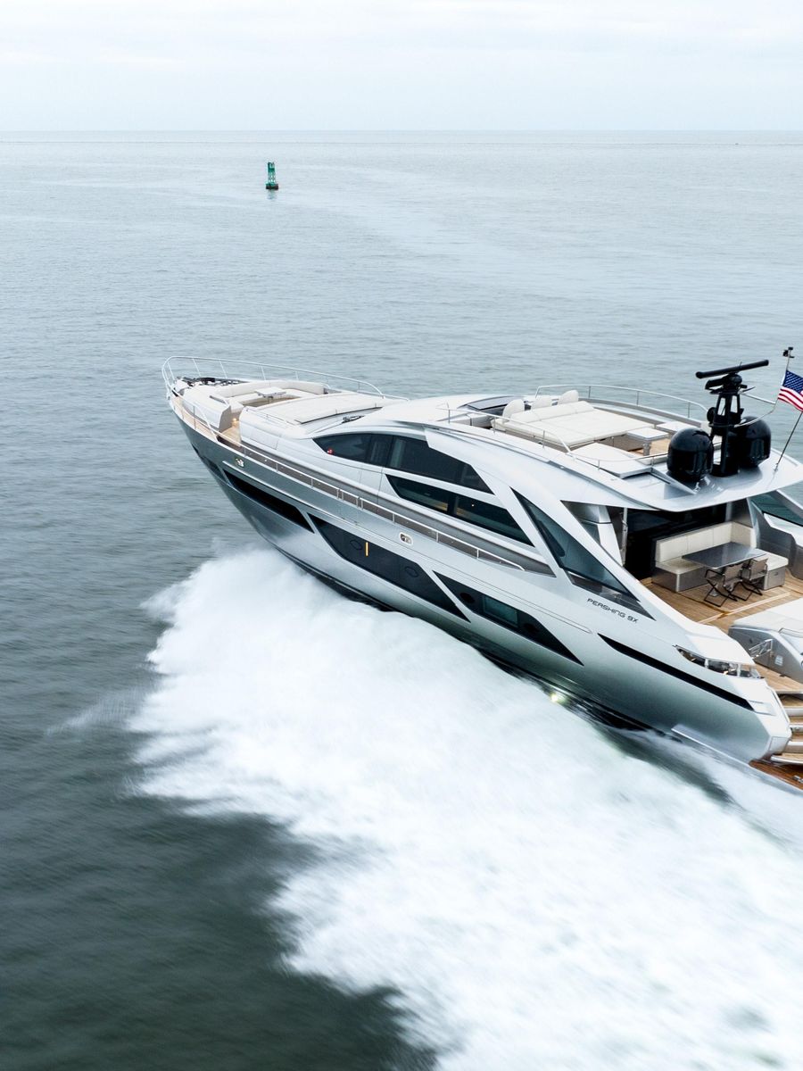 2022 Pershing 92 