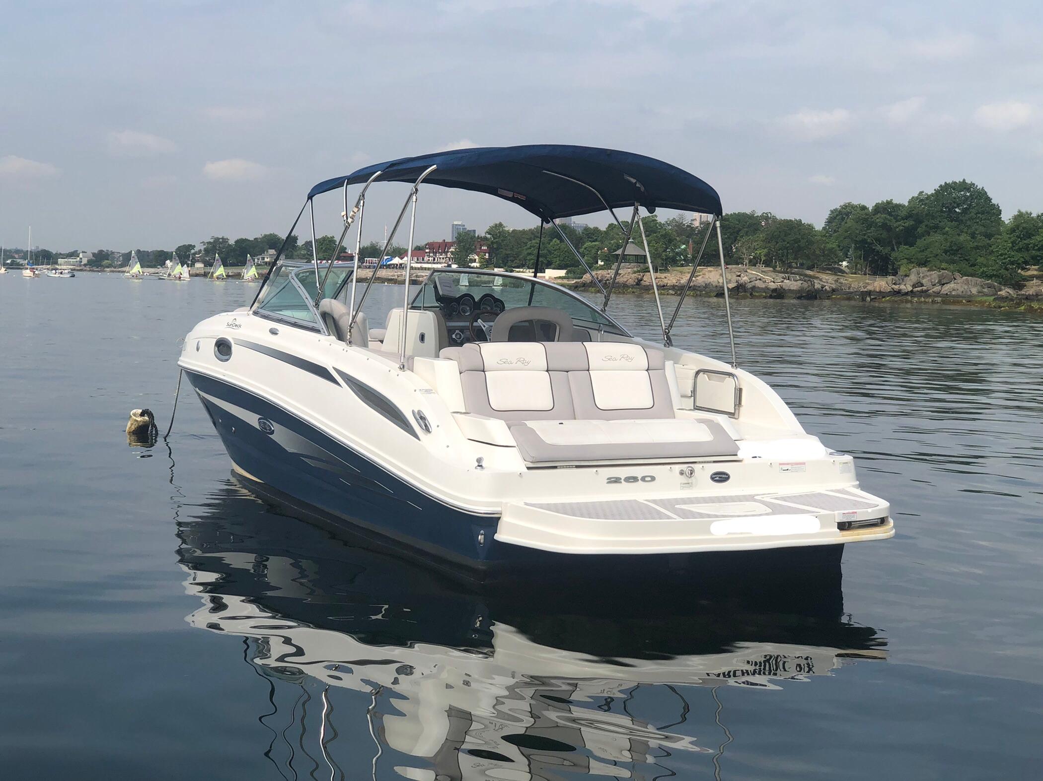 Sea ray 260 deals sundeck