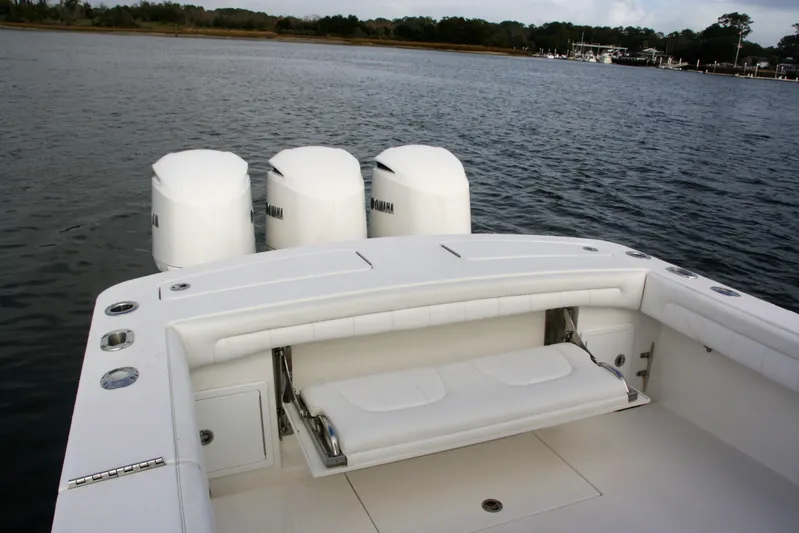 Perchy Yacht Photos Pics Regulator 34 Perchy- Cockpit