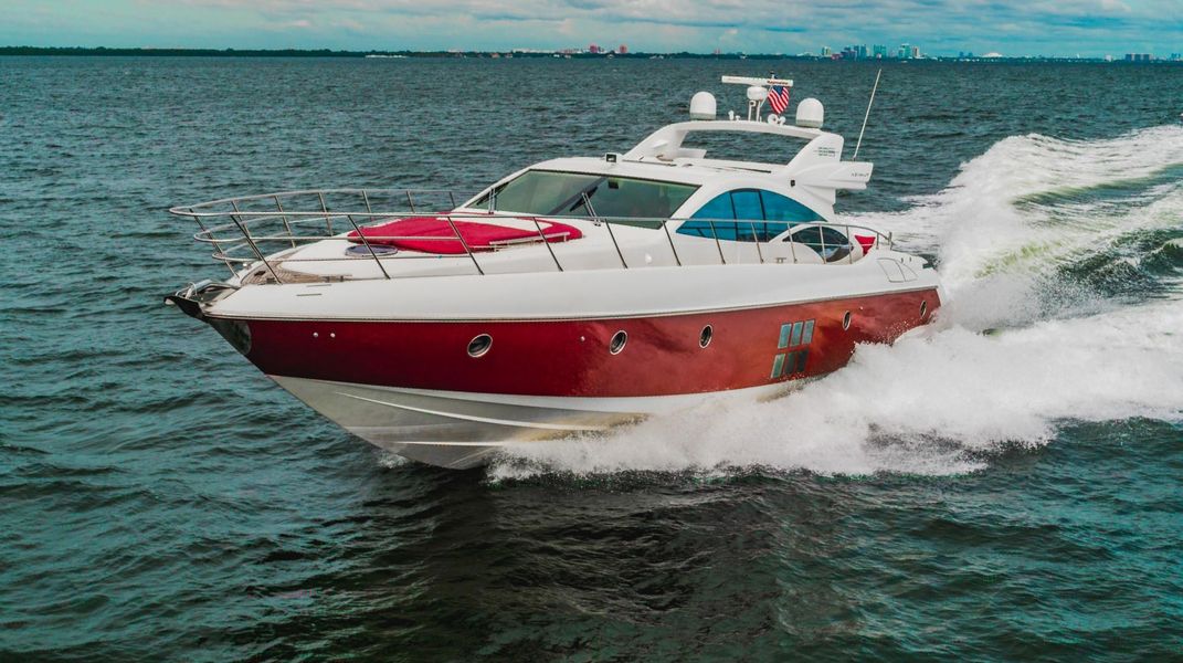 2007 Azimut 68S