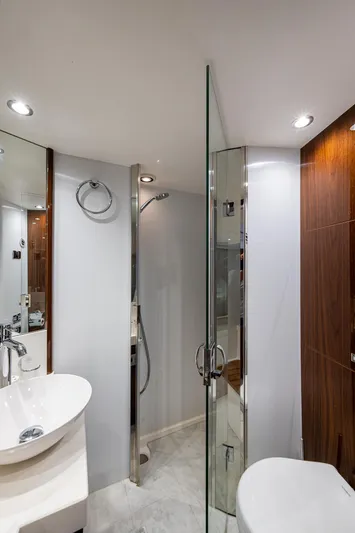 No Vacansea Yacht Photos Pics 