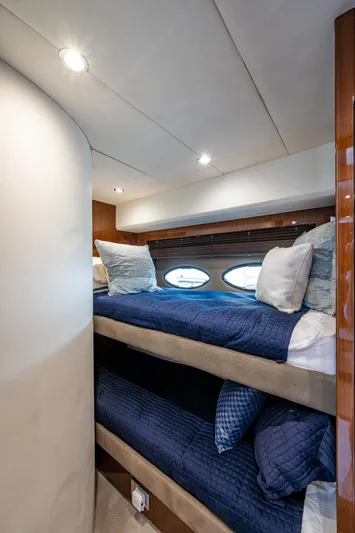 No Vacansea Yacht Photos Pics 