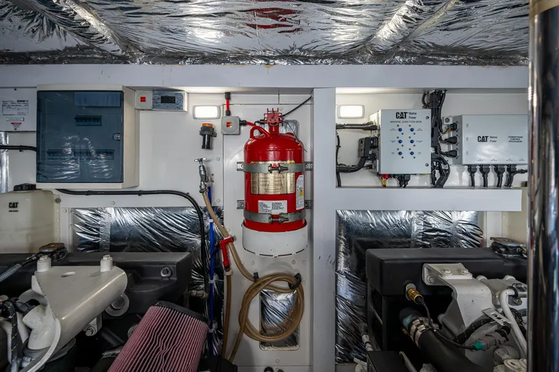 No Vacansea Yacht Photos Pics 