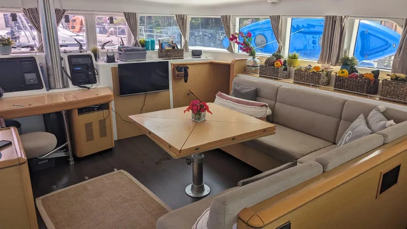 Sandstar Yacht Photos Pics Luxurious 2009 Lagoon 500 yacht interior with modern seating and decor.